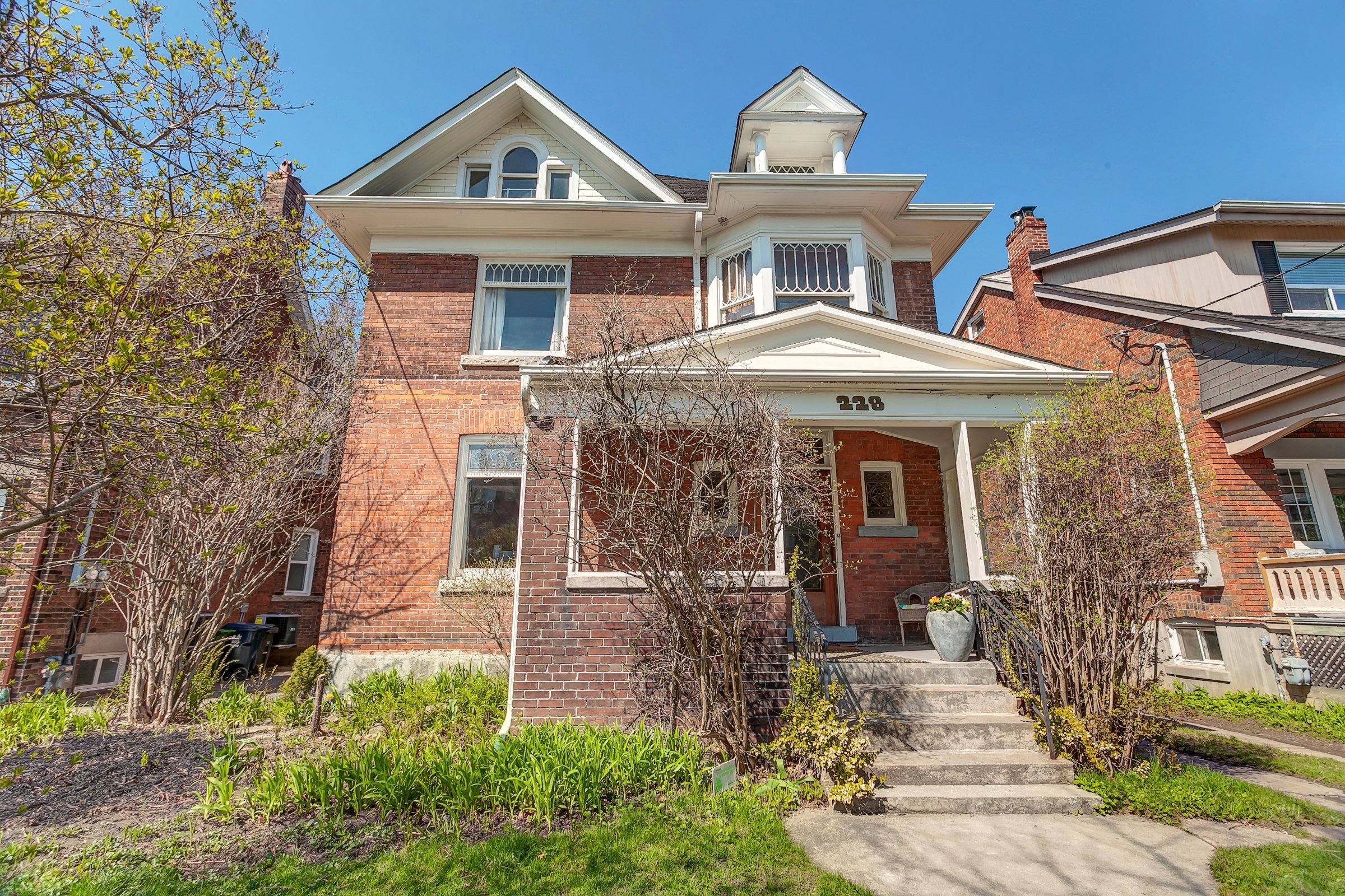 228 Rusholme Road, Toronto | Sold Listing